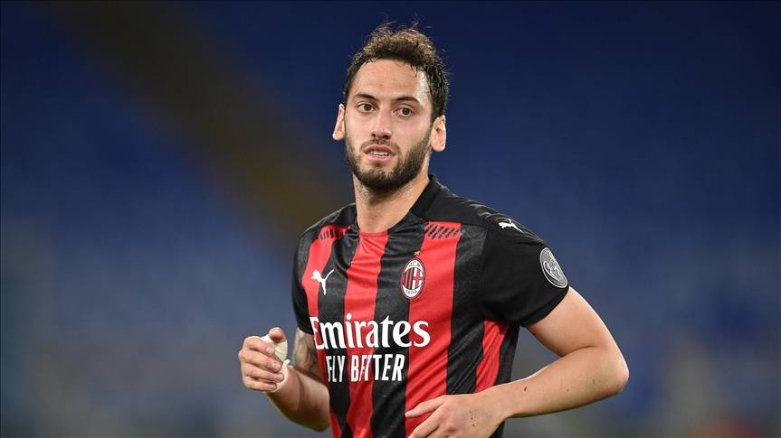 Hakan Çalhanoğlu bombası: Fenerbahçe Inter'le 30 milyon euro'luk pazarlığa girdi! 5